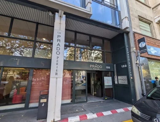 180 avenue du Prado