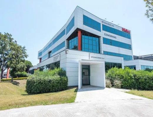 Mas Blau Business Park