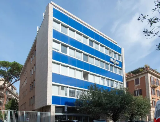 Via Vincenzo Bellini 22