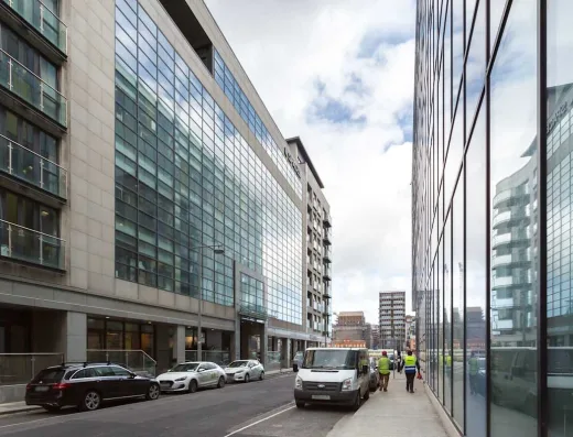 77 Sir John Rogerson’s Quay