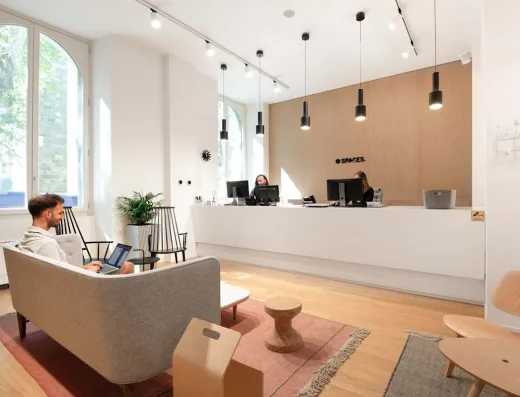 Via Vittorio Veneto 54b