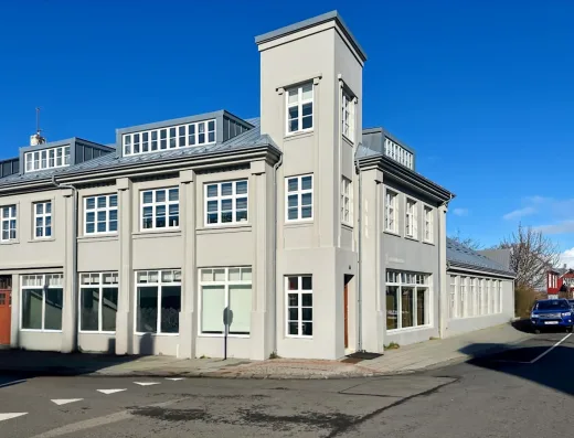 Braedraborgarstigur 16