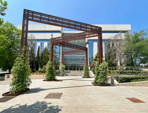 Calle Ribera de Loira 16